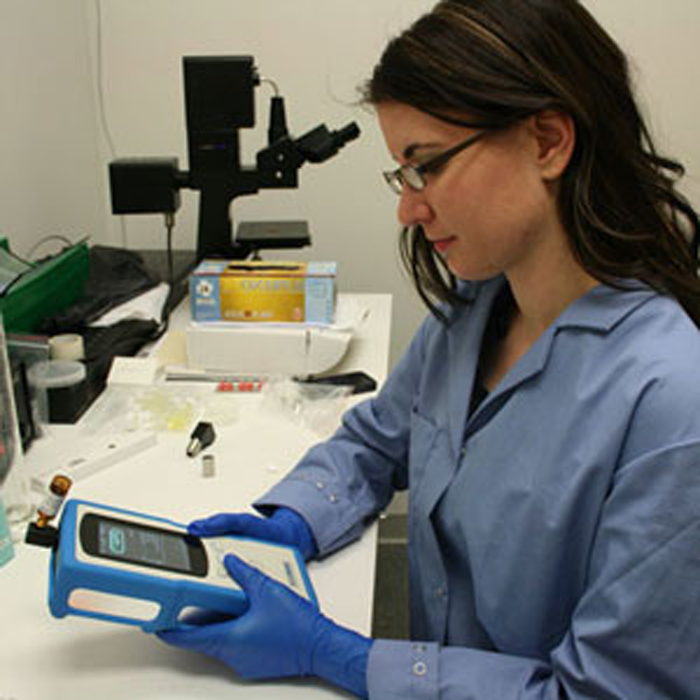 Handheld Raman - Cut costs, improve efficiency & move toward 100% testing